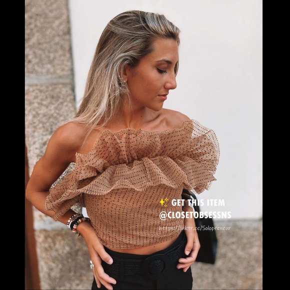 LAST ONE!!! BLOGGER FAVE!!! ZARA Ruffled Crop Top* - Picture 6 of 16